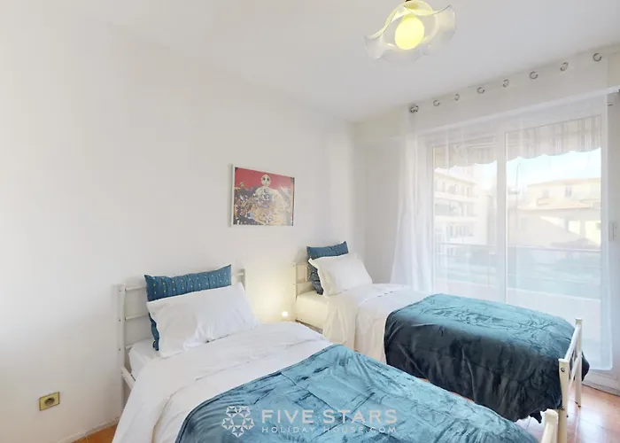 Aquarius Fshh 2* Nice